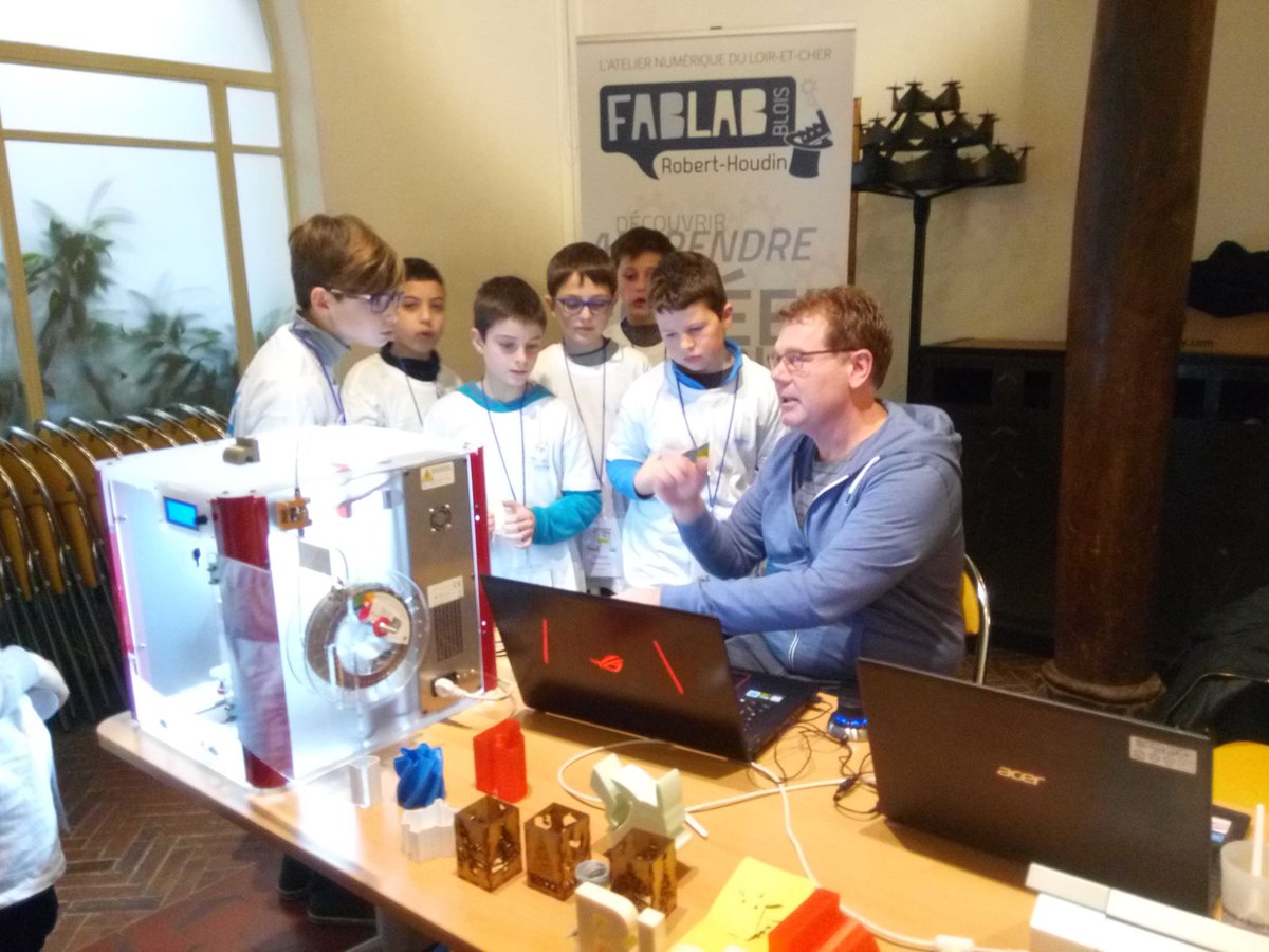 LoiretCherTech's tweet photo. Un grand merci au  #FabLabRobertHoudin  partenaire du #StartupTeens41 #SWteens41  - @LoiretCherTech https://t.co/Adcp0dbHBJ