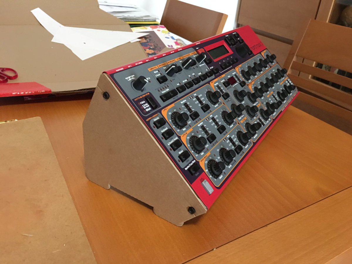 alberto_mcalby's tweet photo. Made some cardboard end cheeks for my @nordkeyboards Rack 3. Now it has the perfect angle! 😁 Hoping to make these of wood someday. #NordLead #CardBoardwork #NowItSoundsBetter https://t.co/9zjOFaCiLP