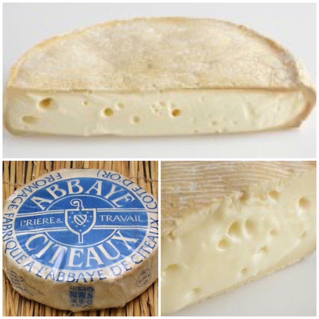 FruirougeCie's tweet photo. Les fromages de Cîteaux sont arrivés !
Pensez y pour vos plateaux !!!
#epiceriefermiere #Fruirougeetcompagnie #FruirougeCie #FCie #NuitsSaintGeorges #GevreyNuitsTourisme #CotesdeNuits #Bourgogne #monastic #cisterciens #produitsregionaux #produitsbourguignons #consommerlocal https://t.co/Xbf9Q2i7SP