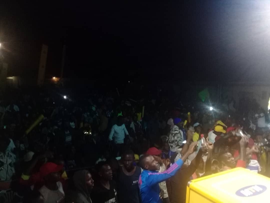 BigEyeUG's tweet photo. Chamili in Lyantonde last night. He already performed at Lugogo, Jinja and Lido beach Entebbe. Mbarara and Masaka next. #LegendSabaSaba https://t.co/UbRHl3yT8N