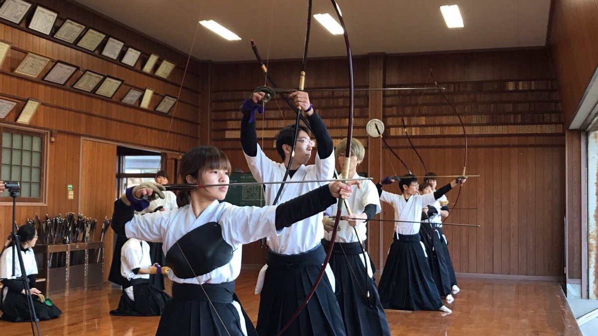 kumaQ_910's tweet photo. 本日は第1回部内戦を行いました！
最多的中者は2回生内山でした！
普段とはちょっと変わった練習も部員にはいい刺激になったと思います！
今後も不定期開催していこうと思います✨ https://t.co/skLuMIP7yr
