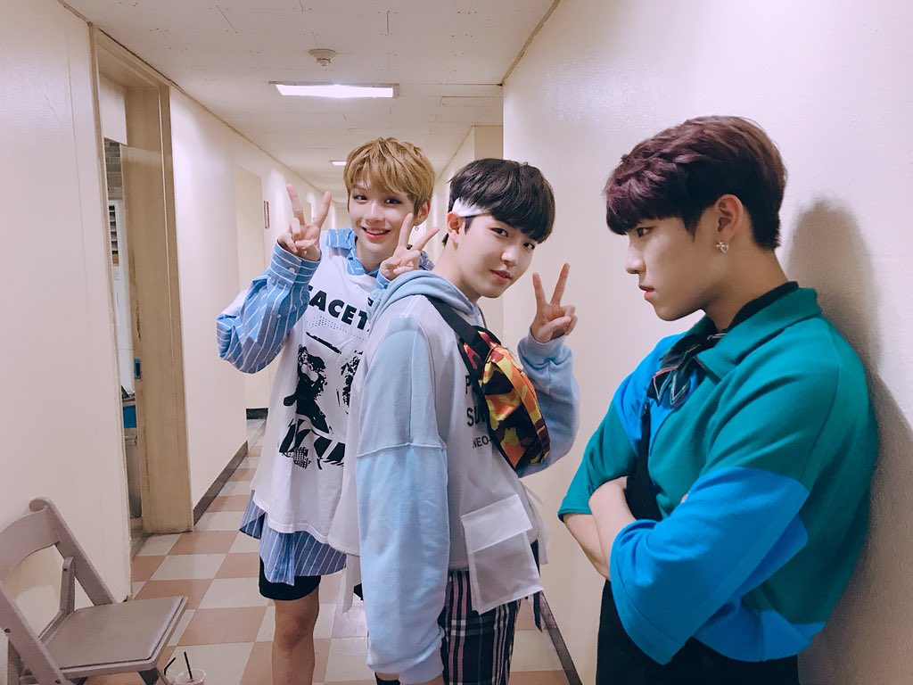 BaekJaenim's tweet photo. it was late bc I've been busy the whole day yesterday but Congratulations to Wanna One - Triple Position for winning Best Unit πππππ―π―π―ππππ
I LOVE YOU MY KANGAROOS π
#2018MAMA #wannaonetripleposition https://t.co/n2pdbbEDOP