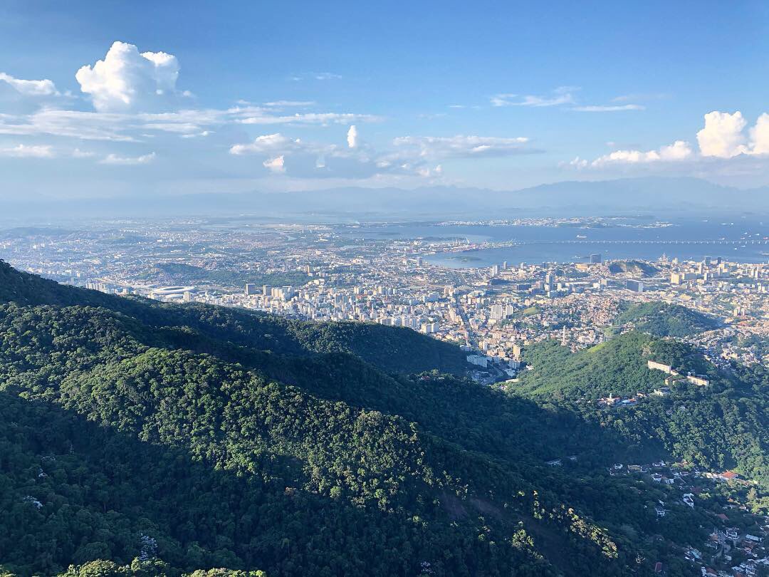 Gastrotxusan's tweet photo. Vistas del Pan de Azucar, Maracana y Bahia de Botafogo desde el Cristo del Corcovado. Ciudad Preciosa https://t.co/LUtuaZRHnA