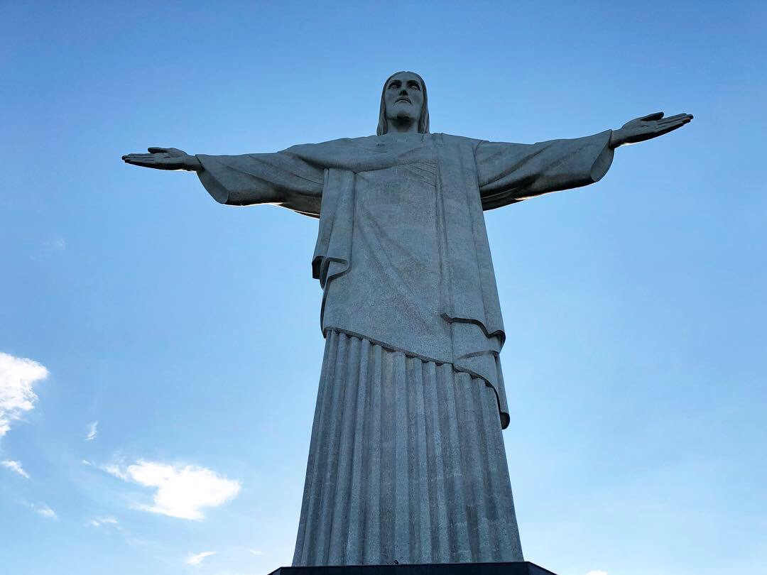 Gastrotxusan's tweet photo. Vistas del Pan de Azucar, Maracana y Bahia de Botafogo desde el Cristo del Corcovado. Ciudad Preciosa https://t.co/LUtuaZRHnA