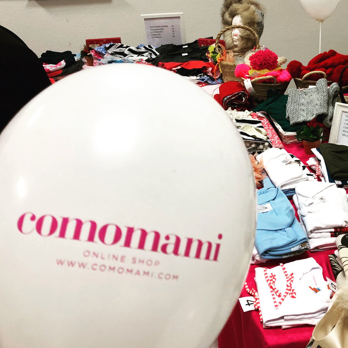 Comomami tweet media