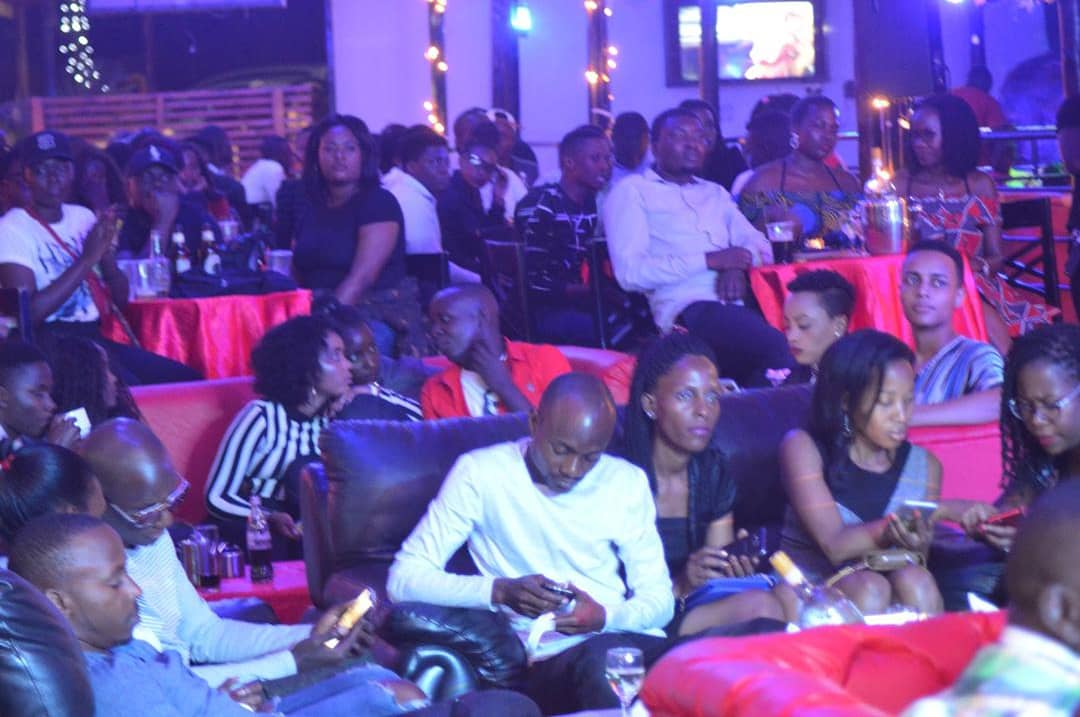 NairaAliOficial's tweet photo. To all ma funs,friends and family who came through for #IAmNairaAli album review..thank you so much.we had a blast..and to all the haters..may God bless u..#NbsUnCutXtra #nbstelevision #galaxyfm #dmarkmobile #annataliaoze https://t.co/7Q6R1vENxs