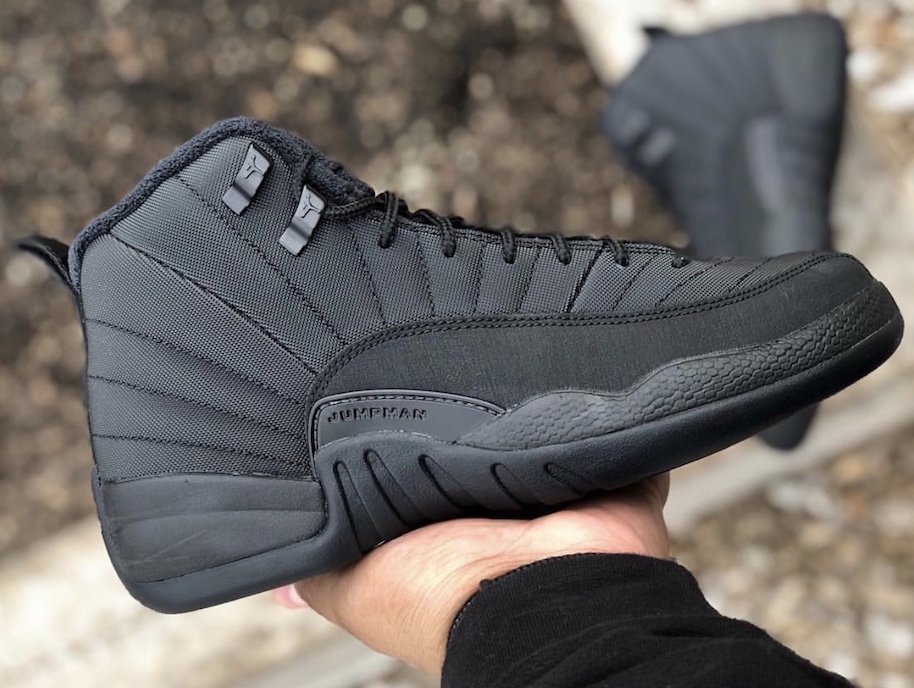 black jordan 12 finish line