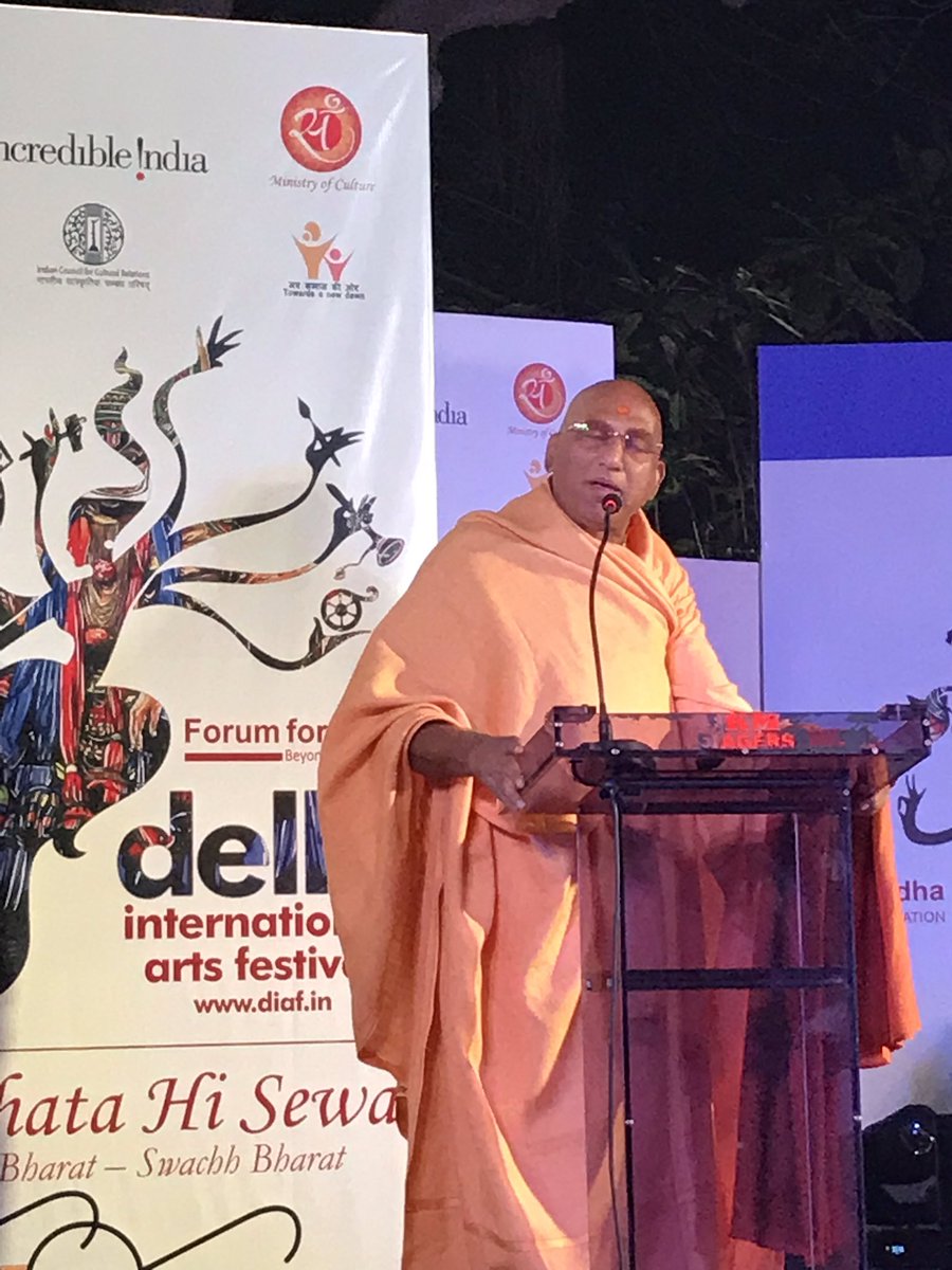 LoveDIAF's tweet photo. #DelhiInternationalartsfestival thanks @incredibleindia @MinOfCultureGoI @ICCRNewDelhi @airindiain for collaboration #DIAF2018 @PrathibhaP https://t.co/bFGSiKFzXF