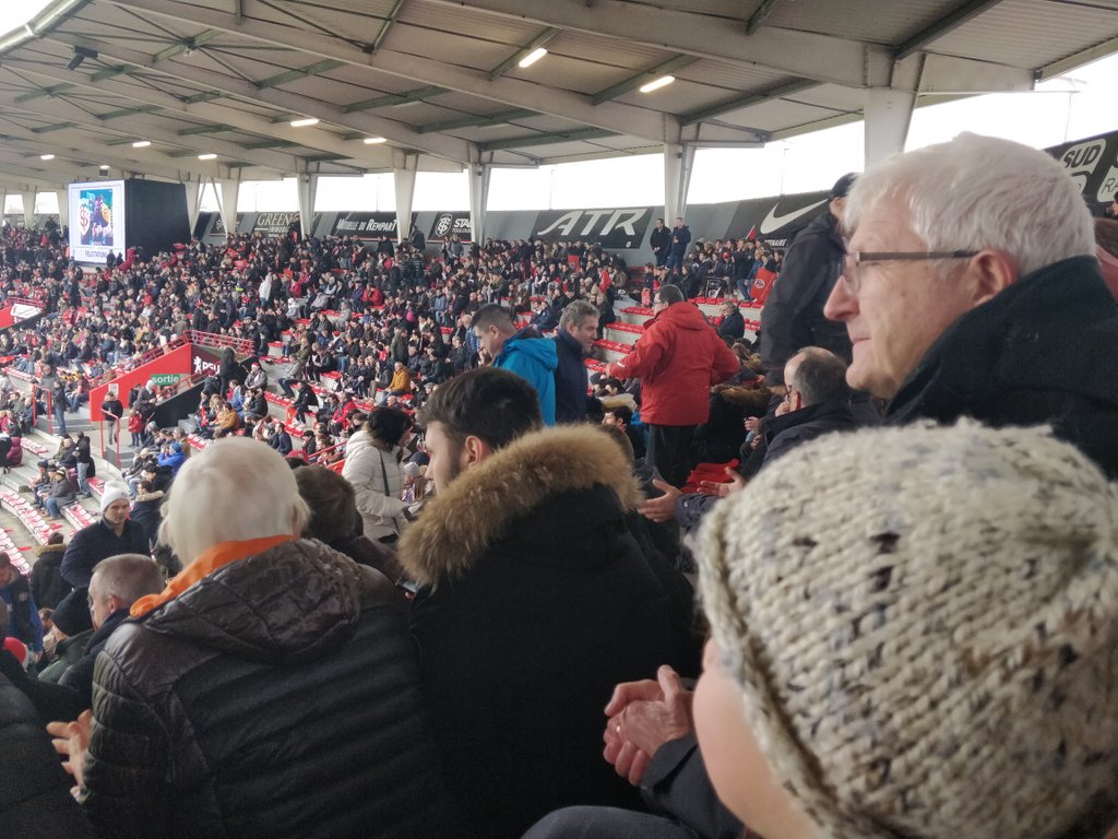 perief's tweet image. #STWASPS allez le stade ;-)