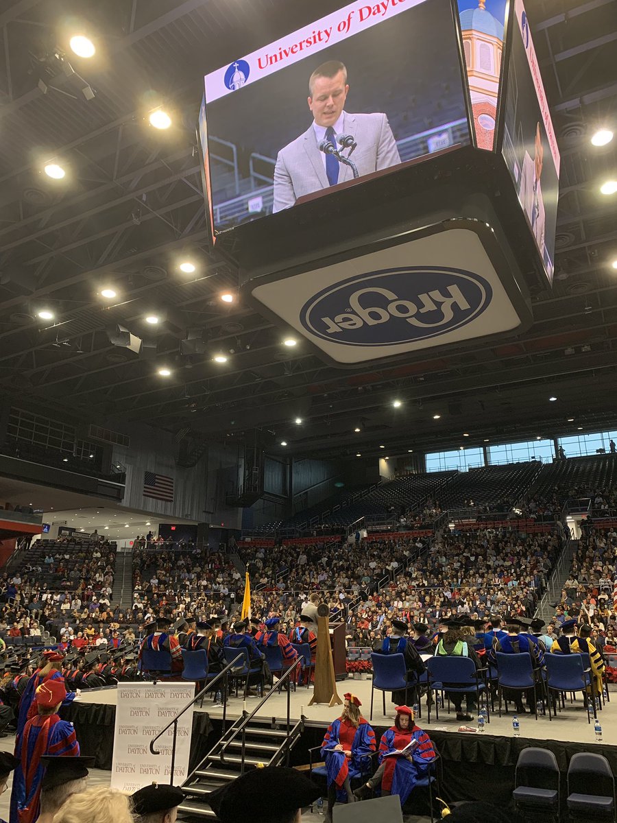 DaytonDrC's tweet photo. Welcoming new #Flyers to the @UDaytonAlumni community. Congrats graduates ๐! @univofdayton #Flyer18Grad https://t.co/9Vz1eKC2sN