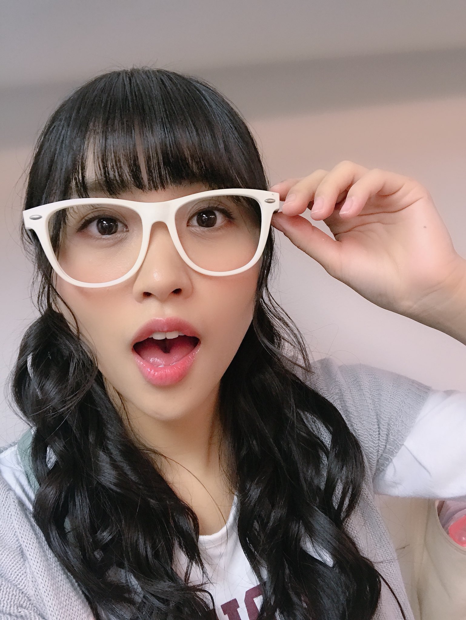 根岸愛(2/20〜巫女ガール) on Twitter &quot;今日は撮影もありメイクさんが入ってたのでツインがいつもよりオシャツインになってたので