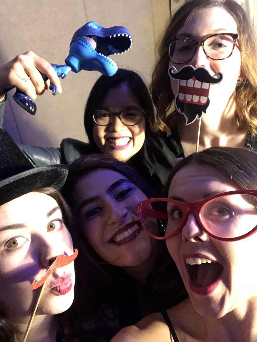 natalia_amy_'s tweet image. Snaps from the #OCIOjinglemingle last night! Lots of fun with the #OpenGovCan work fam ❤️😊🎄