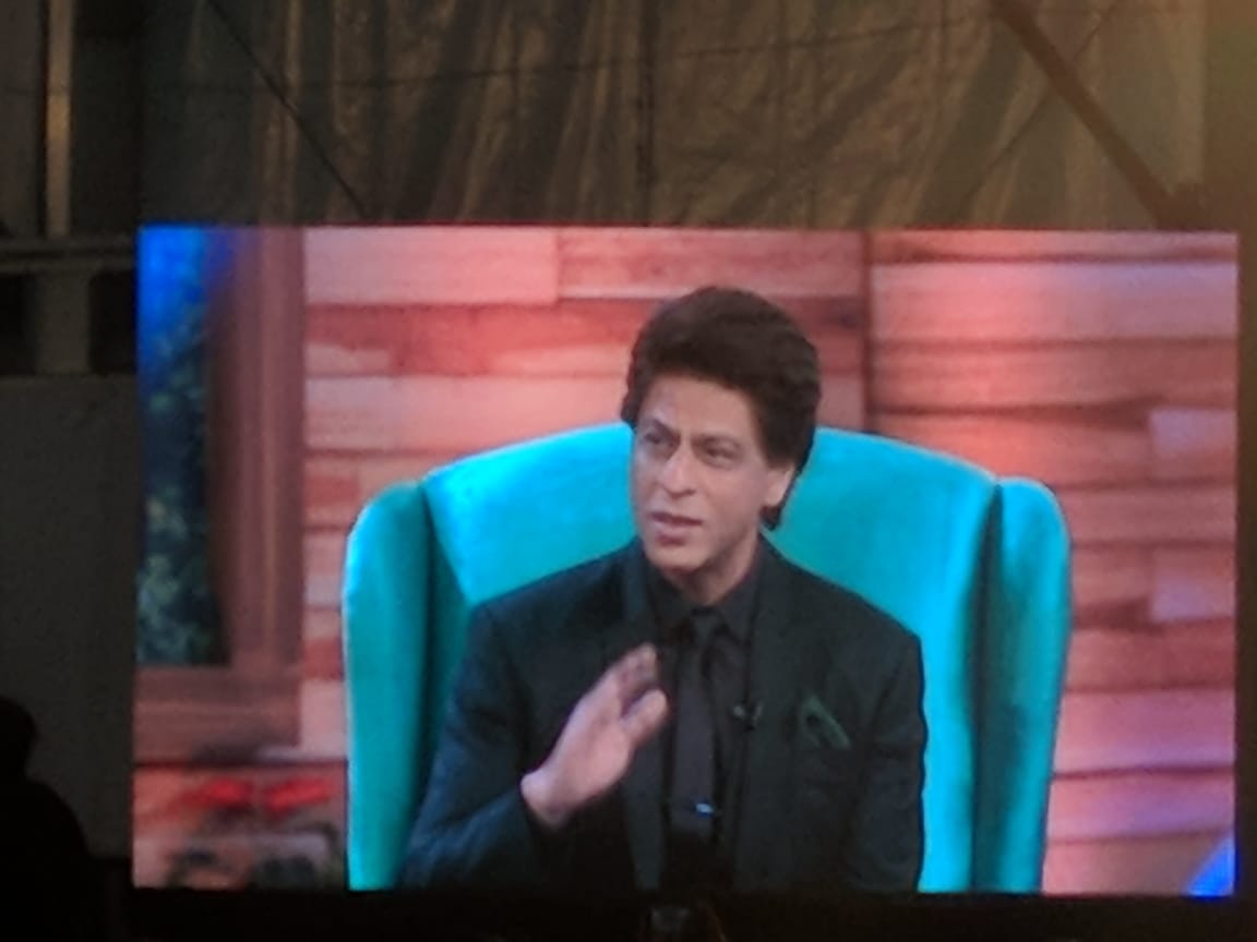 SRKUniverse's tweet image. King Khan is at Lucknow for Zero promotion!
#6DaysToZero