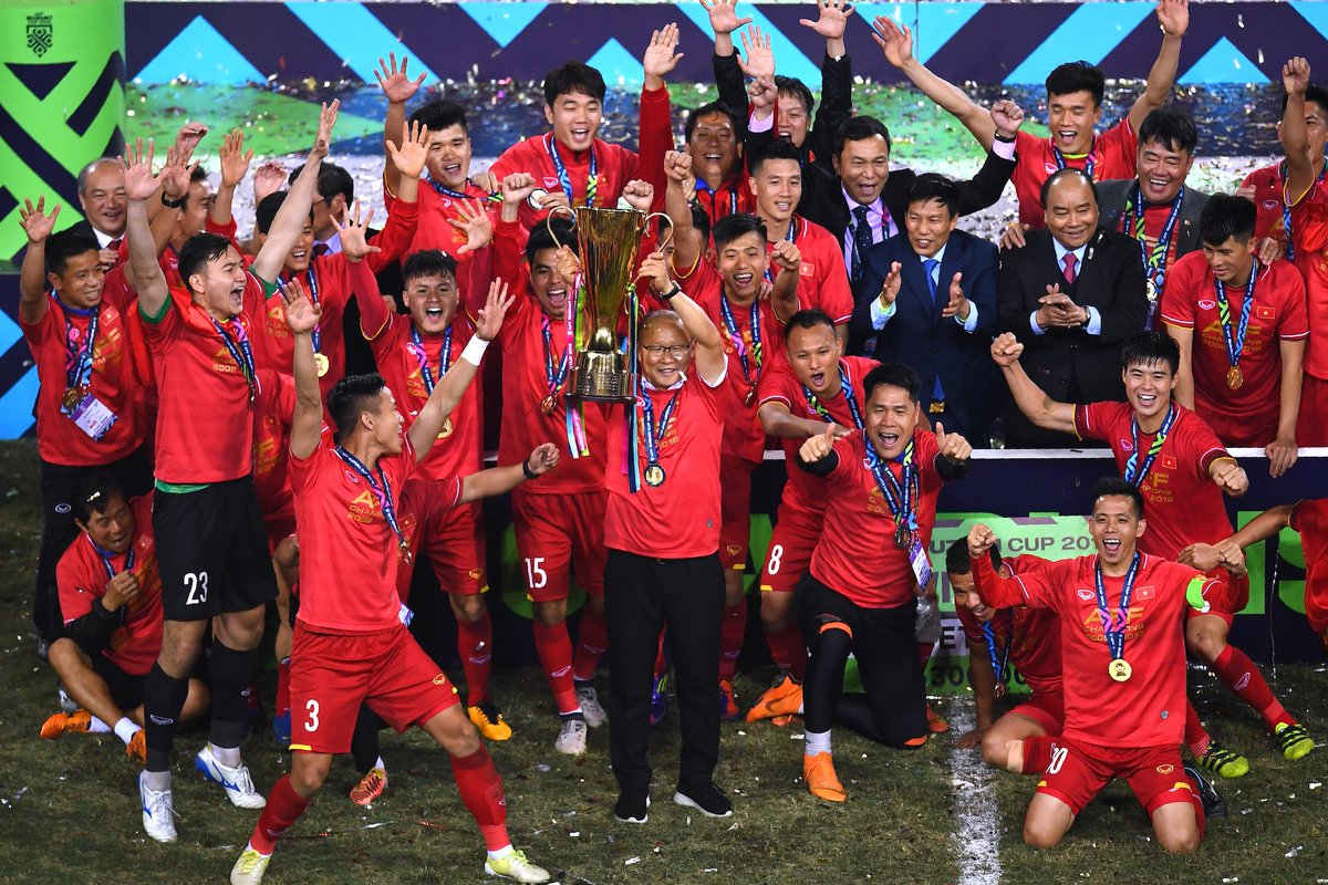 It's a party in Vietnam! π
The Golden Dragons are @affsuzukicup champions for the second time in history, following their 3-2 aggregate victory over Malaysia in the final. ππ Congratulations! π»π³π»π³