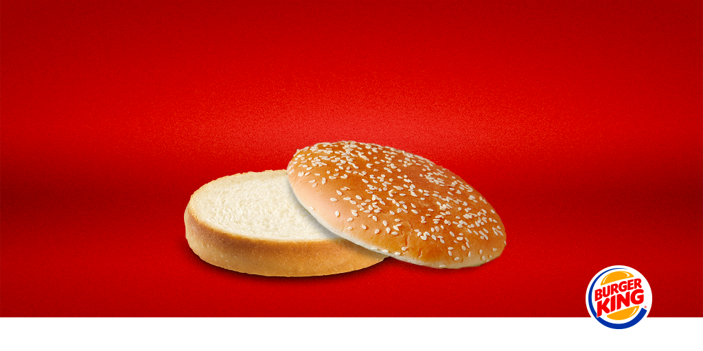 BurgerKingFR's tweet photo. 👨 : Send nudes.
👩 : https://t.co/nDTxVvvZd8