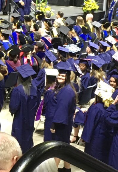CherylRPoff's tweet photo. Way to go @ElizabethPoff !! We are so proud of you!!! #UTC2018 #UTCgrad https://t.co/KPQaLmrG4D