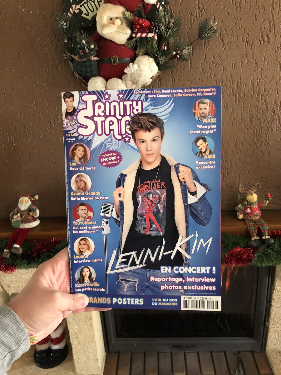 thisis_yannou's tweet image. Retrouvez plusieurs pages exclusives sur @LenniKim dans le @TrinityStarsOff du mois de décembre (deux couvertures disponibles) ✨