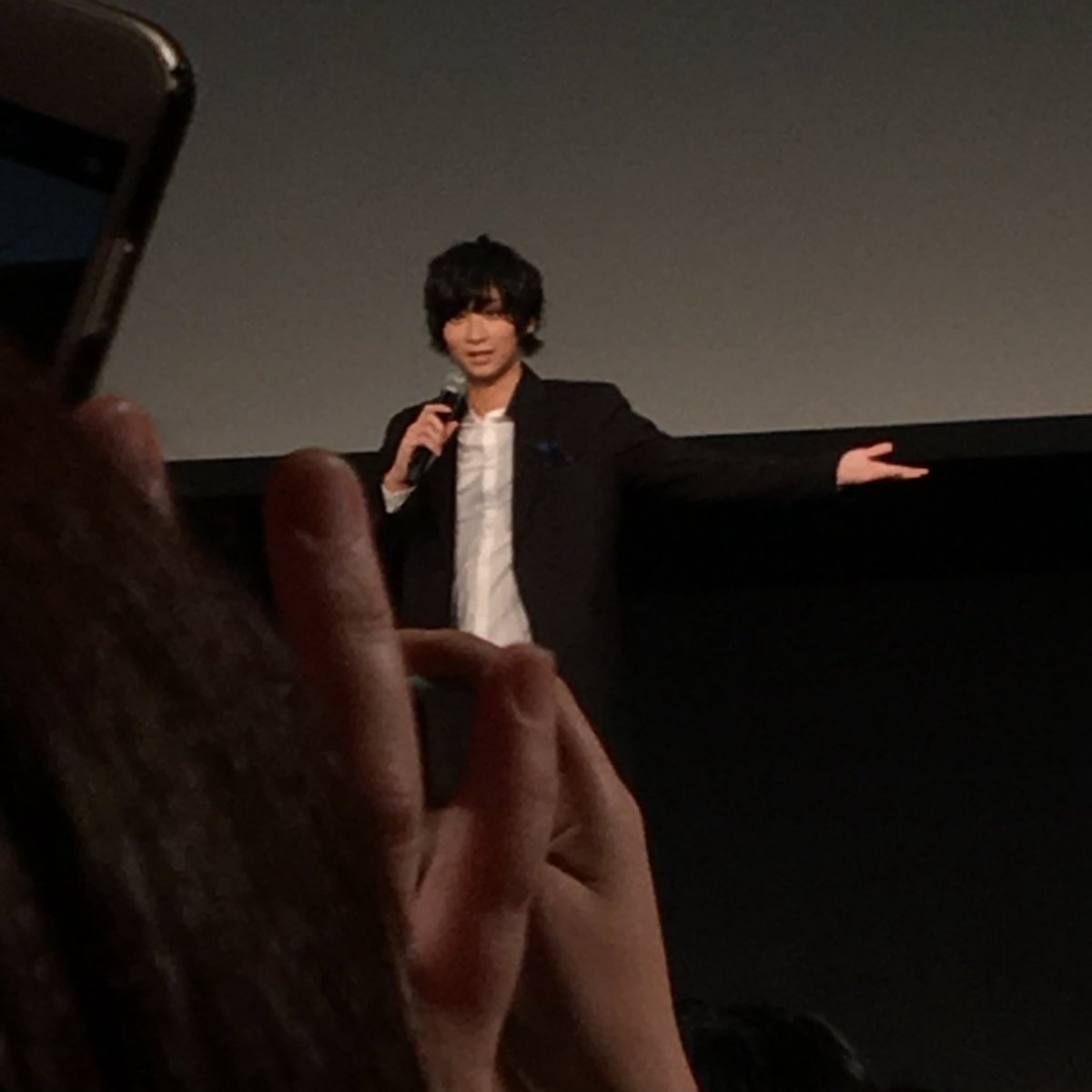 TMY_SugarMe's tweet photo. シークレットまきば🐏
私の席(中段埋もれ)カメラではこれが限界...😂
#まきば会 https://t.co/aGdzacfLQn