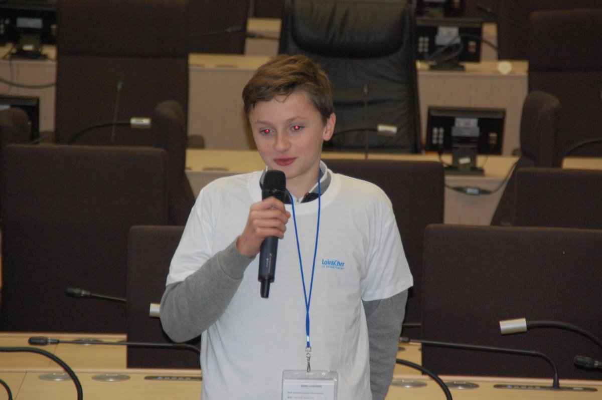 LoiretCherTech's tweet photo. Pichs P3 - au #StartupTeens41 #SwTeens41 https://t.co/d2tSaDwwxh
