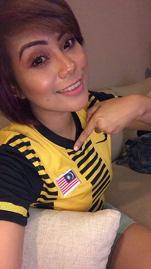 cila_pacila's tweet photo. All the best #HarimauMalaya!
#AFFSuzuki2018 #FinalAFF2018 #MASvVIE #demimumalaysia https://t.co/4BZqXMreHT