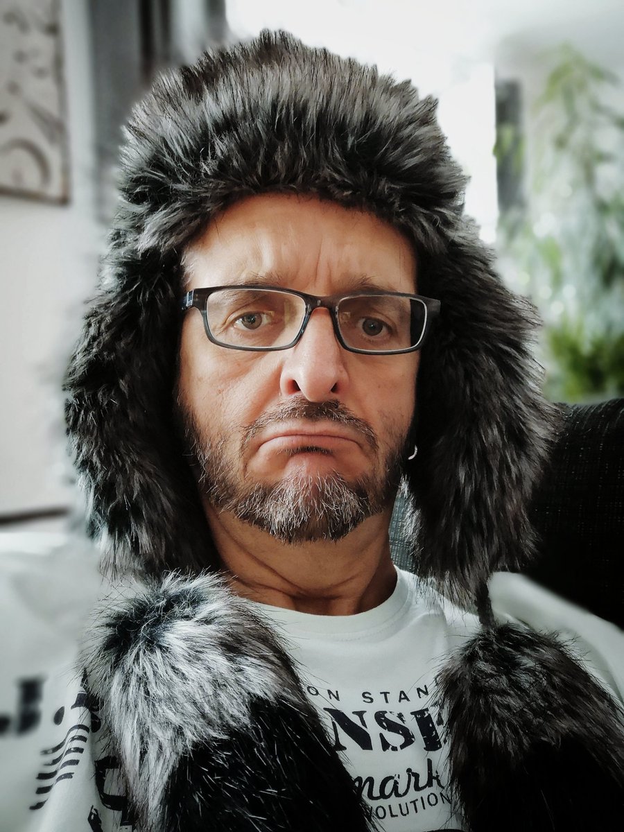 jubrunk's tweet photo. Me, hating Winter ☹️
#goawaywinter #iamhatingwinter #wantbacksummer #HuaweiP20Pro #winter #winterdepression https://t.co/H06P08oUIu