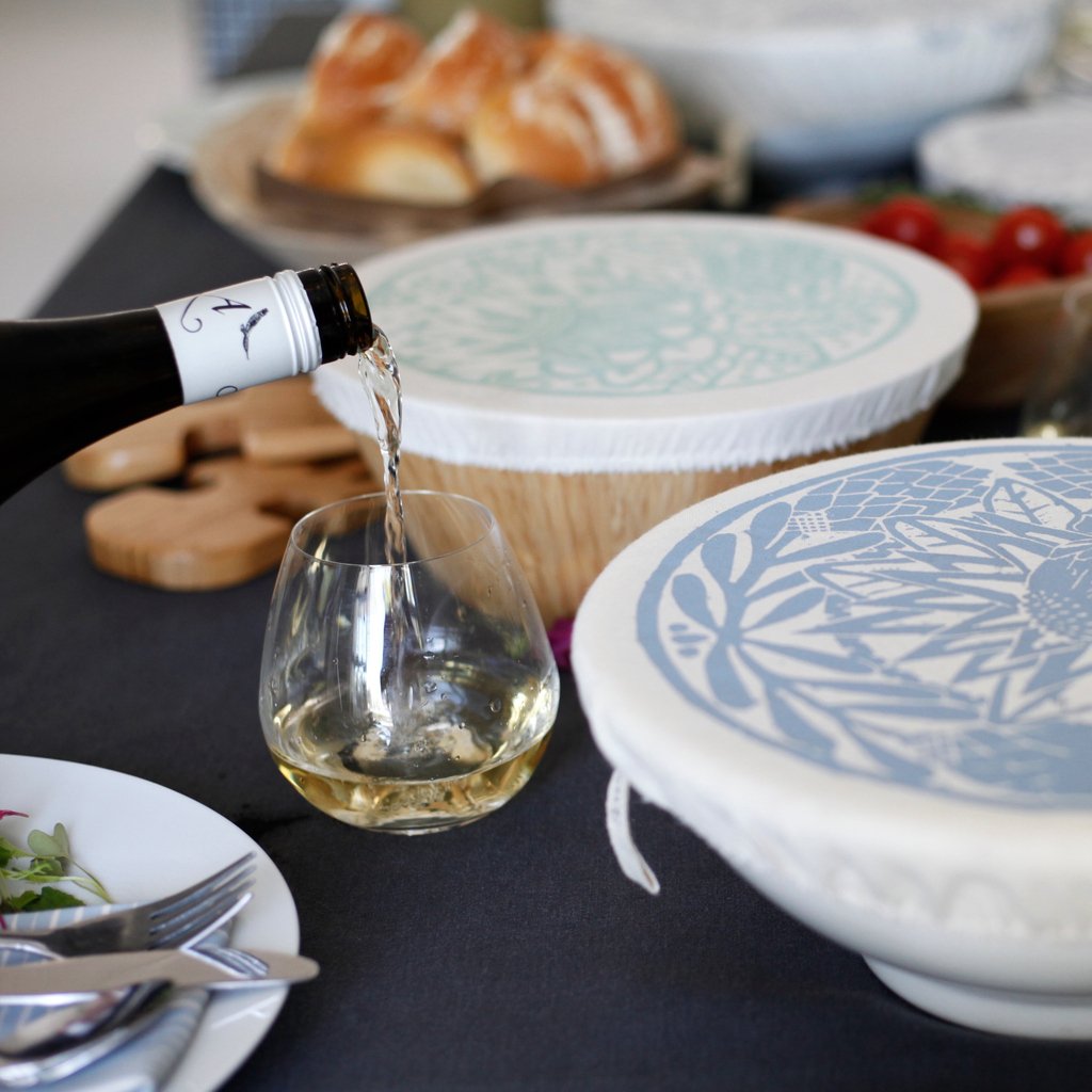 #Weekends are for sharing meals with the ones you love! Our weekend spread includes some #delicious #local produce - kept fresh by our #Protea #DishCovers. #Shop our new protea range here: bit.ly/Protea18SA #SpazaStore