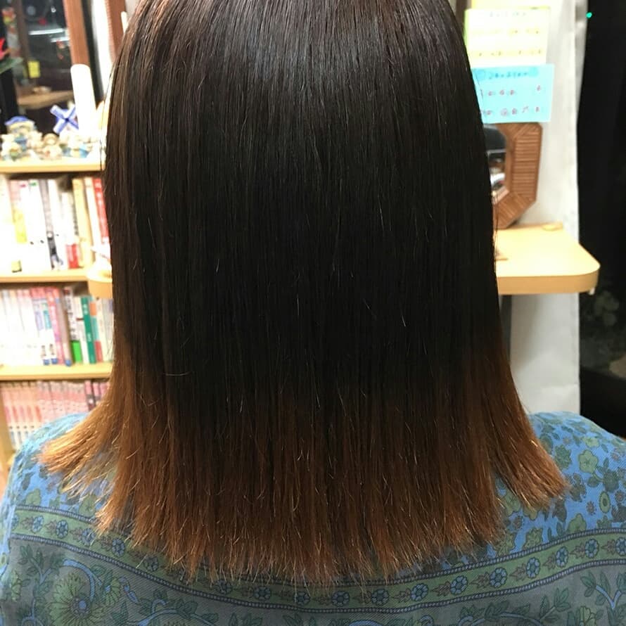美容室アクア ヘブン 裾カラーさせていただきました 成人式たのしみですね 佐世保 早岐 有福 美容室 早岐美容室 アクアヘブン 裾カラー