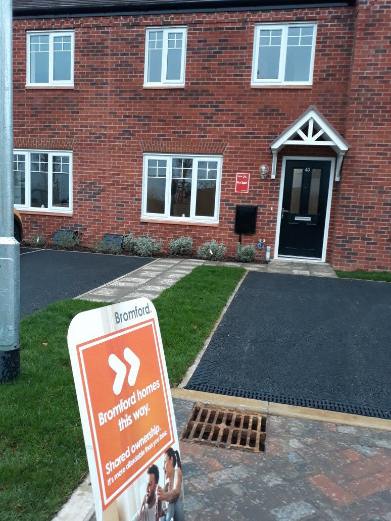 Harj58's tweet photo. Come and take a look at our fantastic #sharedownership houses at Sheasby Park Fradley Lichfield. Bromford Open Day today https://t.co/POwAKcgO6E