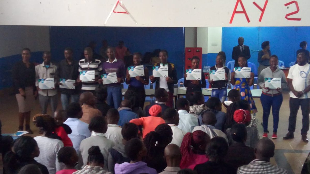 onyangoscholar's tweet photo. Congratulations class of 2018 #SHOFCOEmployabilityGraduation https://t.co/Pm5Knw4xXY