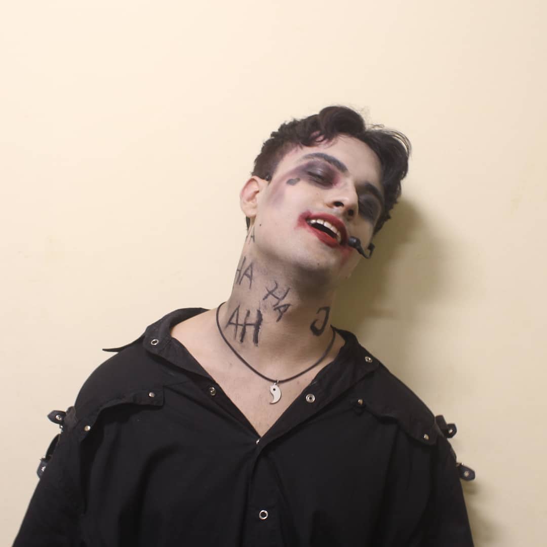 btscover_br's tweet photo. O Maru tava a Arlequina mais louca desse halloween HAHAHA Essa semana vamos ir postando o restante das fantasias do hallowday, aguenta firme! #hallowday #btscover #btsarmy #btsbrasil #harleyquinn #halloween https://t.co/jQZ8v5pgcY