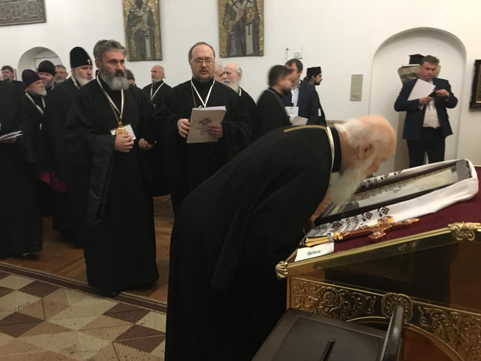 Unification Council elects head of Ukrainian Orthodox Church DudThr2XQAARvEM