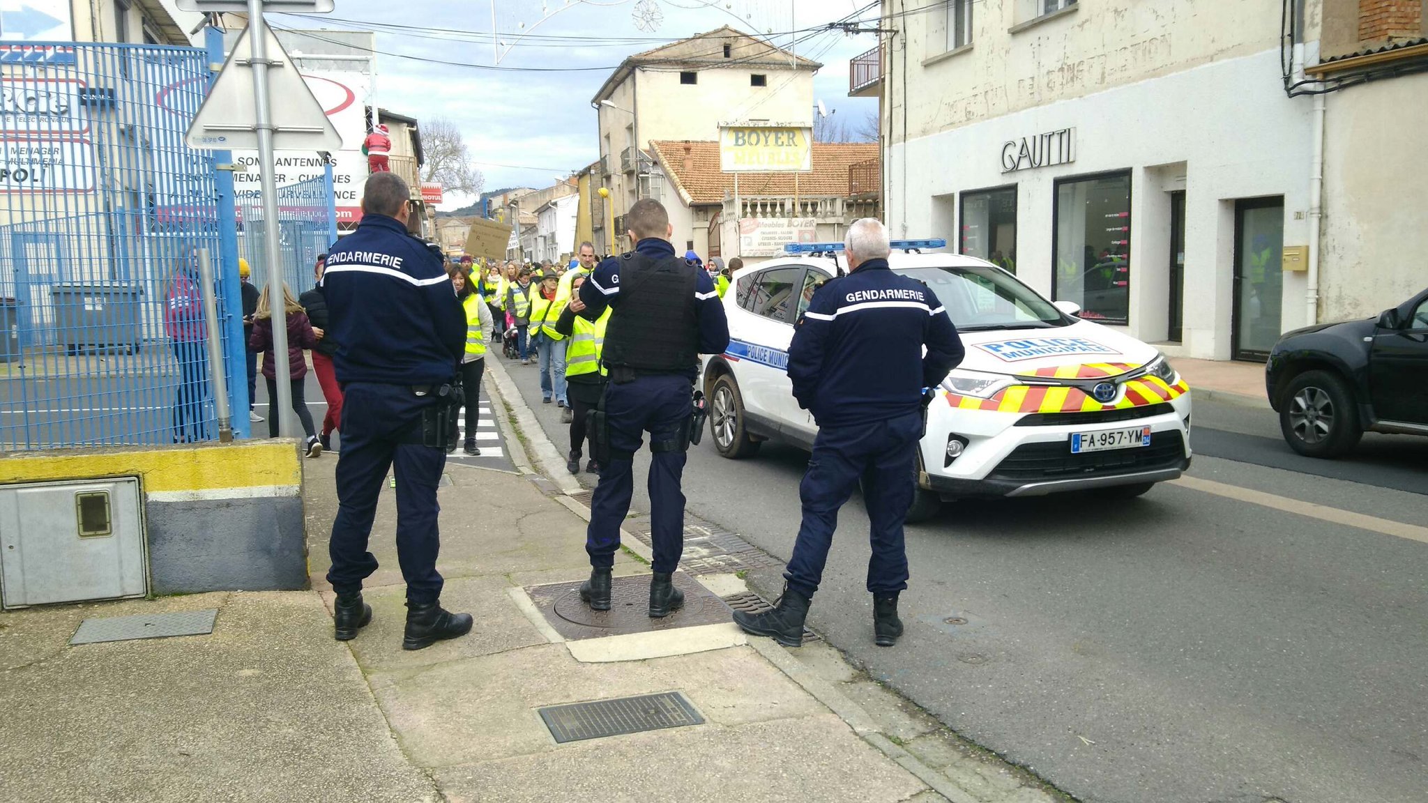 Gendarmerie de l'Hérault on Twitter: "A BÉDARIEUX ; sur l'A9 ; à BESSAN et  dans de nombreux autres points du département. https://t.co/qrCwM6WQxp" /  Twitter