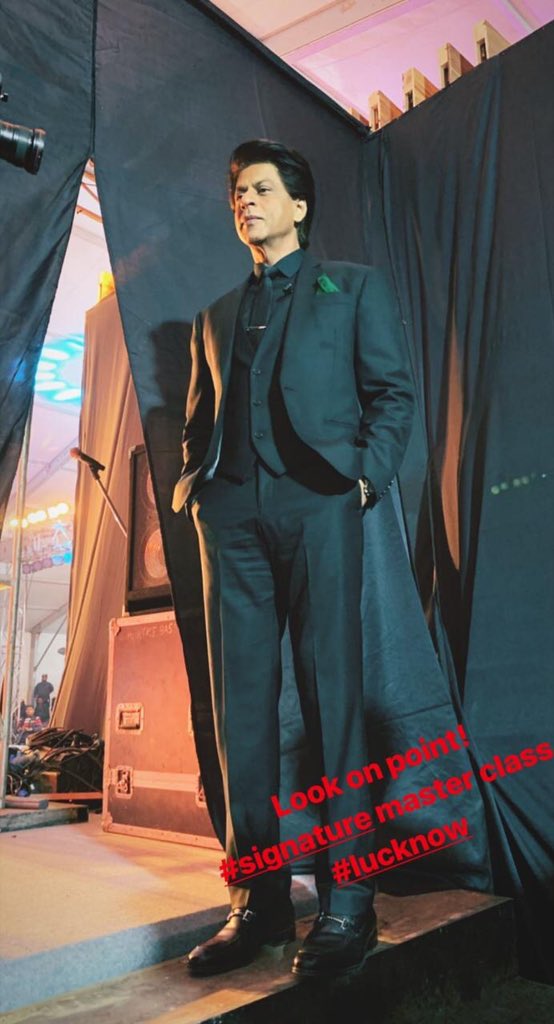 SRKCHENNAIFC's tweet image. Pics -2 : King Khan @iamsrk is at Lucknow for Zero promotions
#6DaysToZero