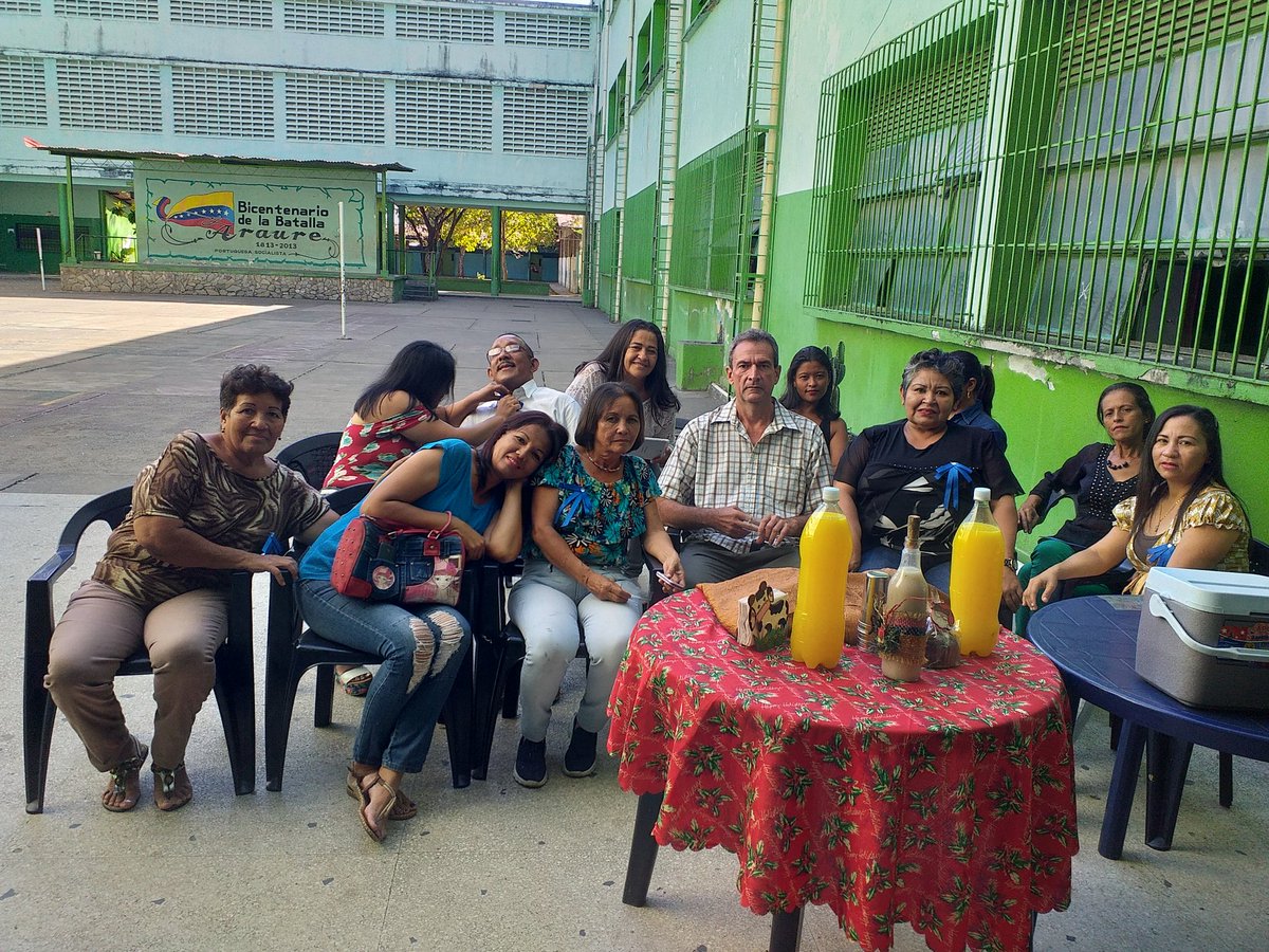 Cbit_hermanas_peraza tweet media