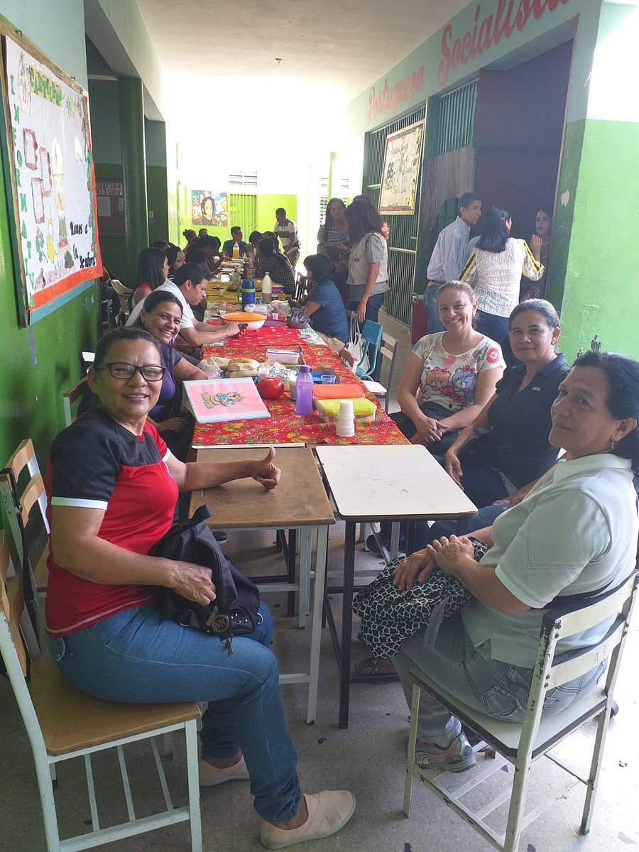 Cbit_hermanas_peraza tweet media