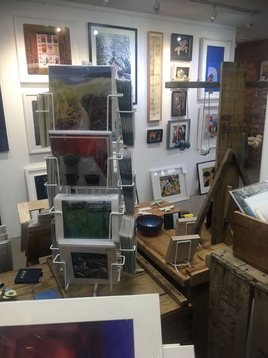 oldbrickart's tweet photo. The Old Brick Workshop Christmas Art Sale - https://t.co/VNPHHgkVKL https://t.co/inla0UmhwY