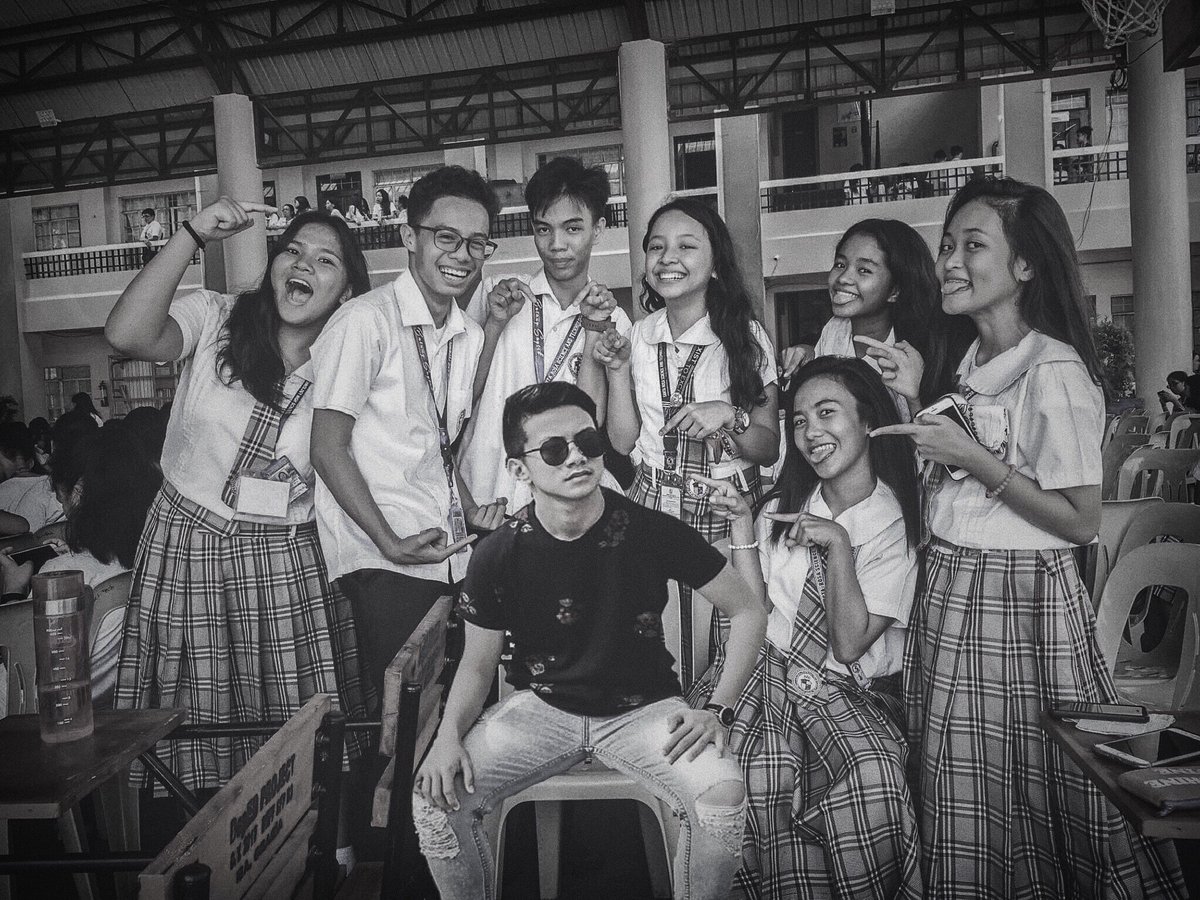 _TanTanner's tweet photo. Bro, so sad. Bro.

#andrina #masipagnapamilya #comebackplz #sad #memories #asan #amdon #rawr #dylenwang #kunwarenatypo #caroling #tuntuntun #tinininiwnininiw  #showmehowtohashtag https://t.co/j0NeTumqQq