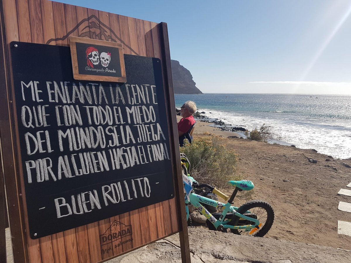 ChiringPirata's tweet photo. Me encanta la gente 
que con todo el miedo 
del mundo, se la juega 
por alguien hasta el final
#BuenRollito 😉 https://t.co/g8brERiRLI
