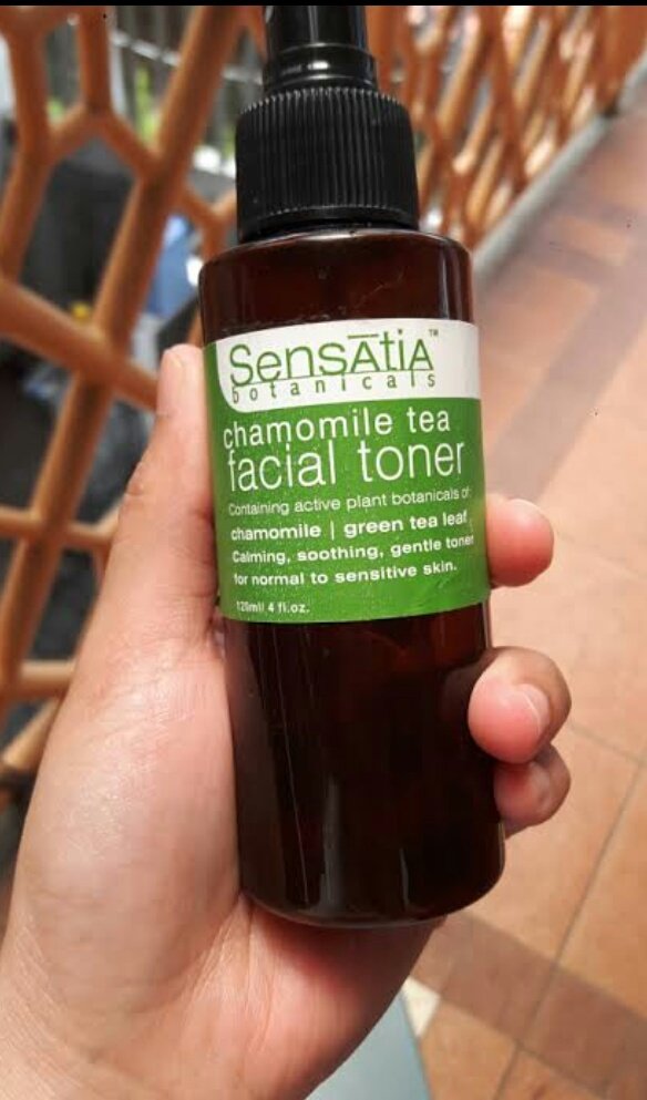 Drugstore hydrating toner juga udh pernah dibahas yaContohnyahadalabohatomugisensatia botanicacorine de farme