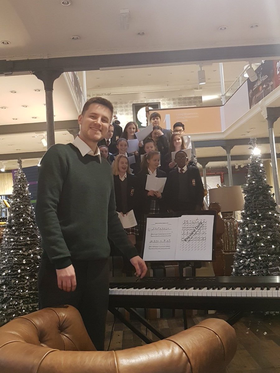 AHCCPerfArts's tweet photo. All set for an afternoon performance at @Arighi_Bianchi #itschristmastime #loveagoodsingsong #itsallaboutchristmascarols https://t.co/NPHwZLufbJ