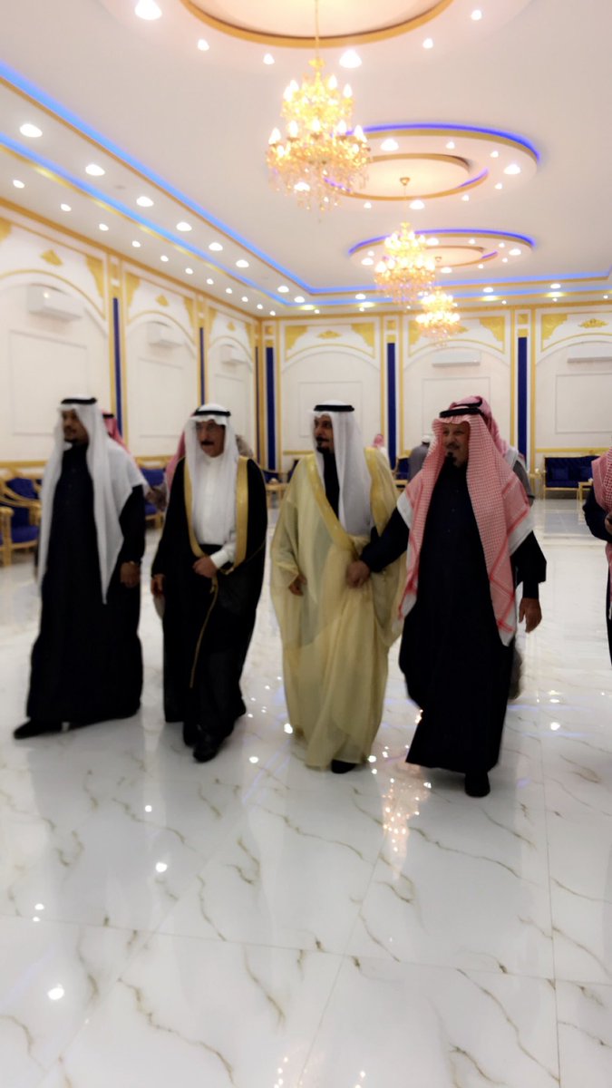 b (@b_eidyn) on Twitter photo تشرفنا بزيارة الامير : #محمد_بن_عمر_بن_حميد
والشاعر محمد بن السبيل
في ديوان الشيخ :
فهد صقر السحيل العضياني
آهلاً وسهلاً شرفتونا بحضوركم…
<a href="/m_binhumaid/">محمد بن عمر بن علوش بن حميد</a> تشرفنا بزيارة الامير : #محمد_بن_عمر_بن_حميد
والشاعر محمد بن السبيل
في ديوان الشيخ :
فهد صقر السحيل العضياني
آهلاً وسهلاً شرفتونا بحضوركم…
<a href="/m_binhumaid/">محمد بن عمر بن علوش بن حميد</a>