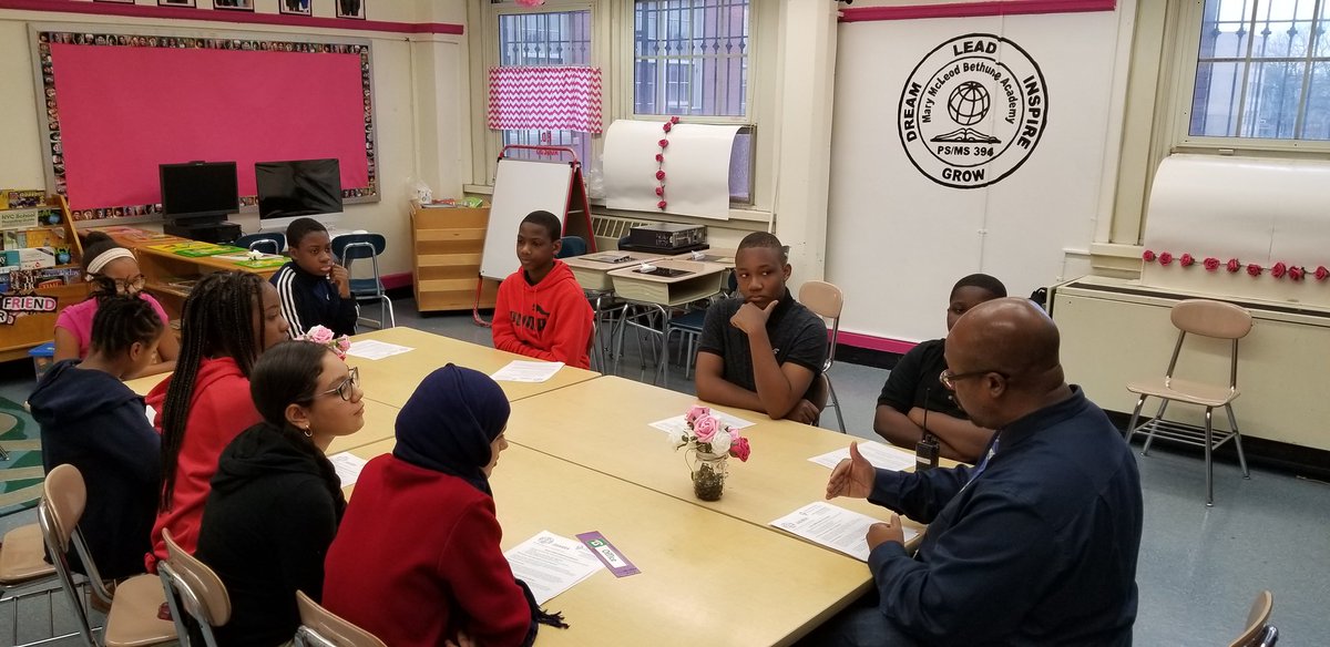 Decision making isn't easy but the student government of MMBA, along with AP Barrett, are willing to do the work. Team 394! <a href="/SojournerDavid/">DrSojournerDavid</a> <a href="/IClarenceEllis/">Clarence Ellis, Ed.D.</a> <a href="/Drabee17/">Andre Barrett</a> <a href="/SheneanL/">Shenean Lindsay</a> <a href="/CSD17NYC/">District 17</a> #OntheRise @ScooterTompkins