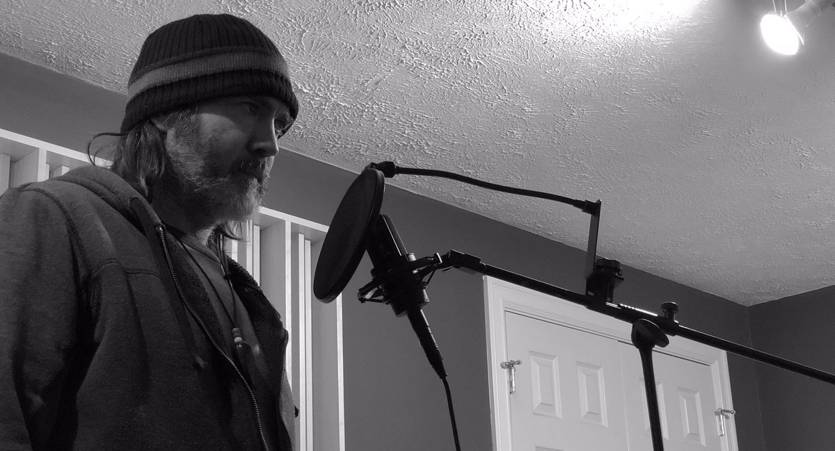 DJPerry1970's tweet photo. #thechristslayer in #studio work. #djperry as #Jesus https://t.co/2lmTPkmyQs