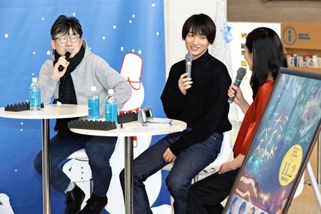 niigata_nippo's tweet photo. [エンタメ] 「ミッドナイト・バス」裏話トーク　竹下監督と七瀬さん披露 https://t.co/G0CcENHgVU https://t.co/35chLqOm8G