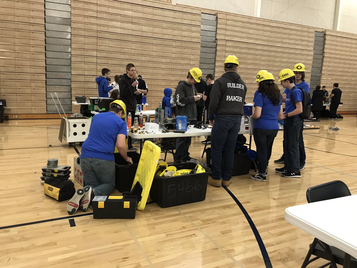 We’re all so excited for competition today! Good luck to everyone competing! 🔥🍋