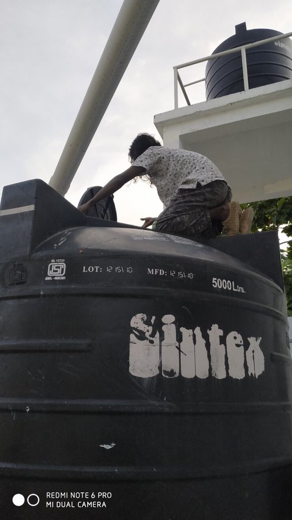 MoHmv's tweet photo. “Madhiri nathaalumuga namoona muassasaa akah vun”
#AlifAlif #Himandhoo Health Center conducts special clean up to eliminate mosquito breeding sites for #Dengue prevention #Nationwide #HealthFacility #Cleanup @HPA_MV https://t.co/p727lQwrJe