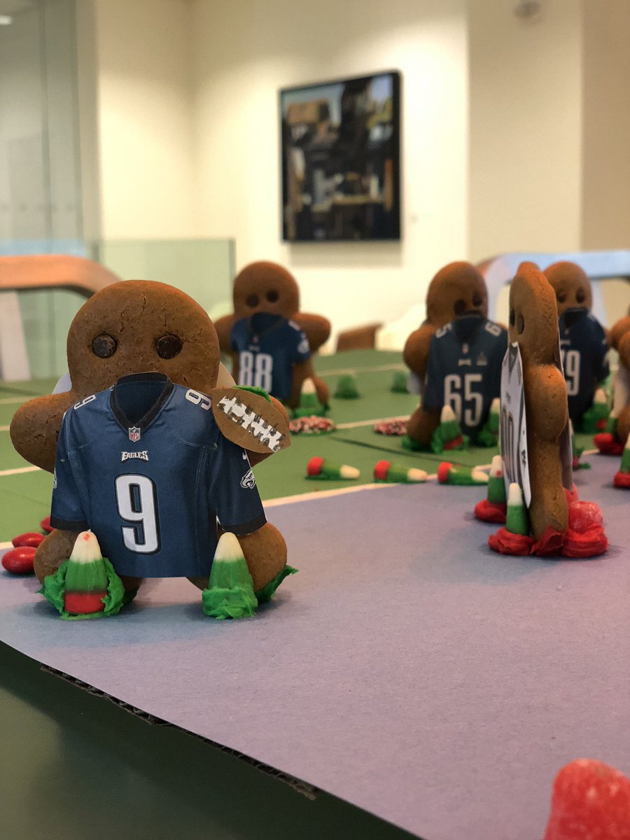 Nataliemq's tweet photo. Gingerbread cookie competition. We decided: The Philly Special! #philadelphiaeagles @Eagles @FoxRothschild https://t.co/RAKI0UPyr6
