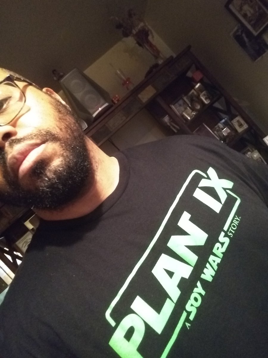 Dmajini's tweet photo. @EthanVanSciver.
Me, showing some #PlanIX support! https://t.co/3hFYcWn2Np
