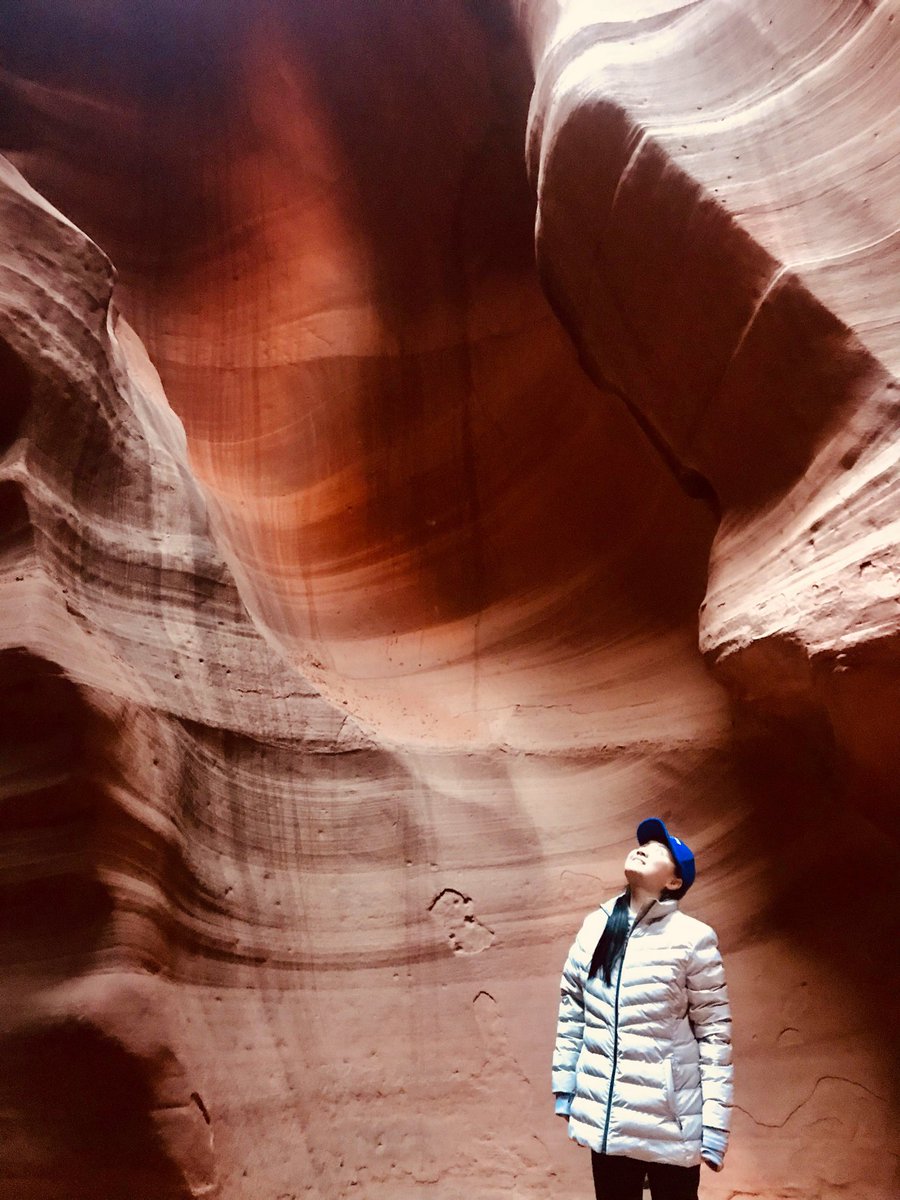 TinaGaoOnAir's tweet photo. A few #snapshots from #AntelopeCanyon and the #granddaddy of them all... #GrandCanyon!!! #Beauty beyond #imagination. #SouthRim 🌄❤🌒🦌🐿🏜🦅 (📸 @mzjennnn) 👨‍👩‍👧‍👧 #Colors #Beauty #Travel #Adventure #GaoFamilyVacation #SaturdayMorning #DecemberTrip #Vacation #Wanderlust #Traveler 🌠 https://t.co/u2pyL4aVmo