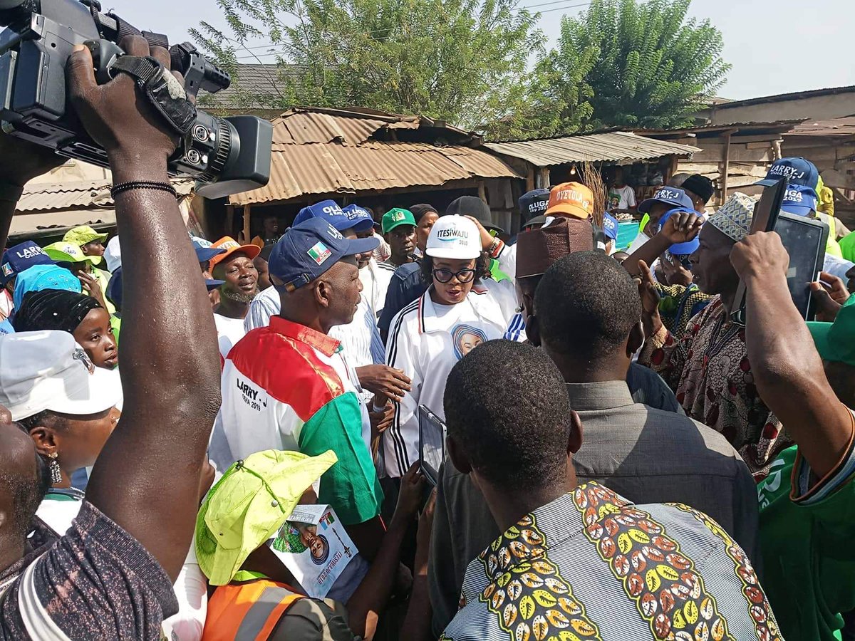 tijani_ayodeji's tweet photo. #Oluga4rep
Solidarity trek for candidate of All progressive congress in Ayedaade/Isokan/Irewole federal constituency. https://t.co/emMRTHvXMu